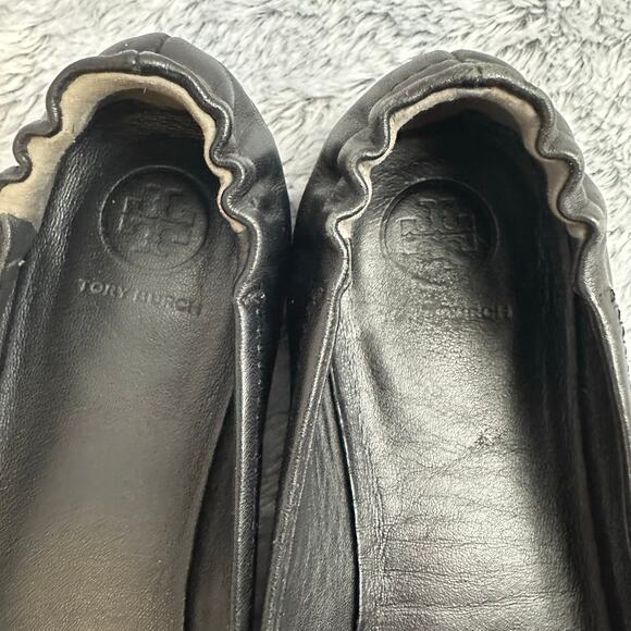 Tory Burch Minnie Ballet Flats Black Leather Gold Circle Logo Size 7M Loafers - Picture 10 of 13